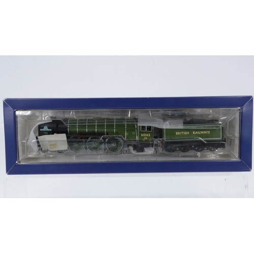 259B - A boxed Bachmann 32-550a A1 Class 60163 'Tornado' British Railways Apple Green