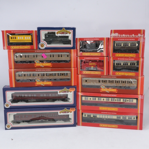 Bachmann and Hornby Railway coaches R868 Puffing Billy, etc all boxed