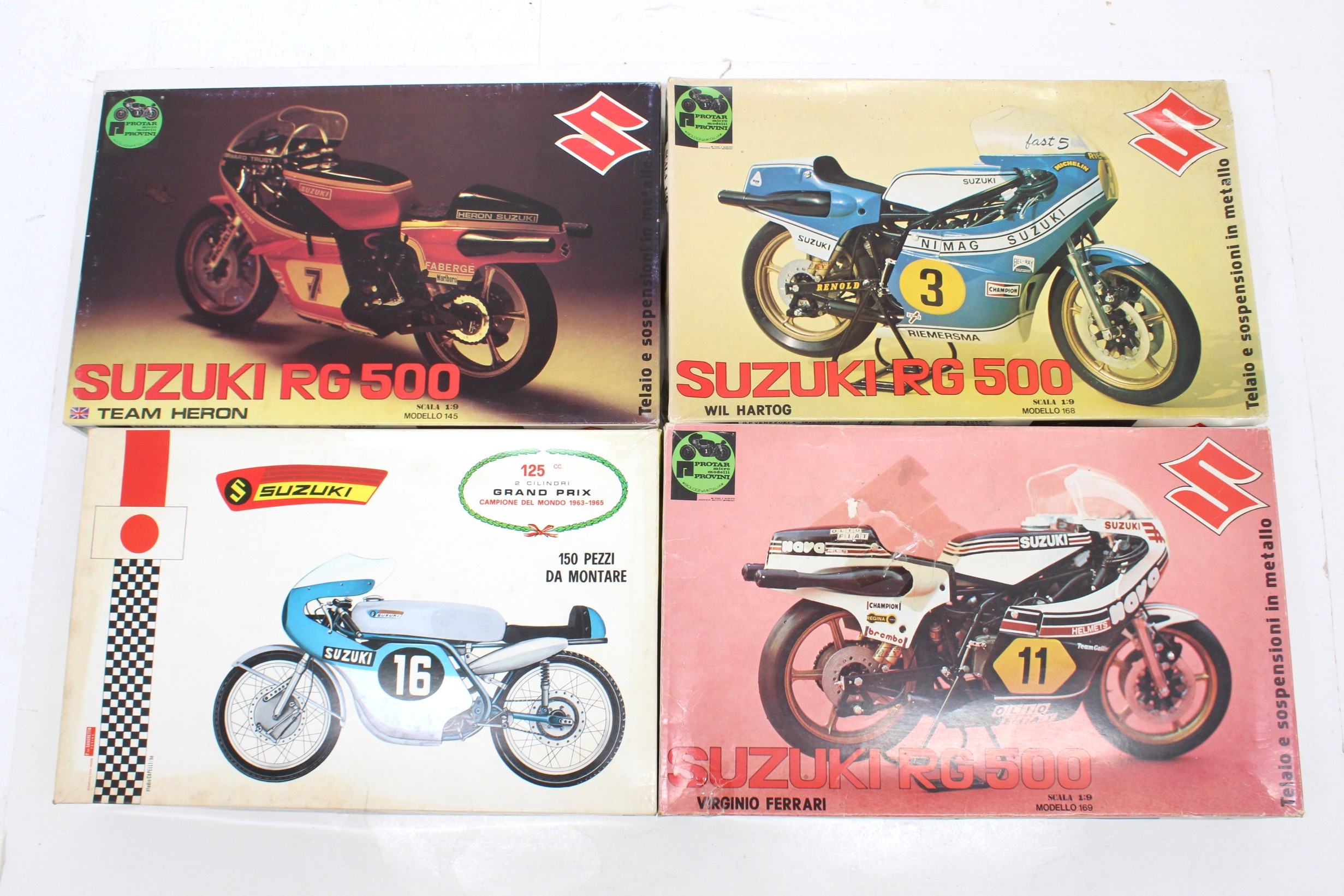 Protar: A collection of four boxed Protar, 1:9 Scale model kits, to ...
