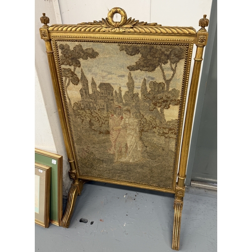 137 - Antique tapestry fire screen with carved gilt frame - Approx. W62cm H106cm