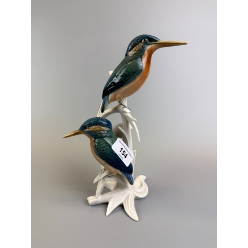 154 - Karl Ens porcelain figurine depicting 2 kingfishers on a branch - Approx. H24.5cm