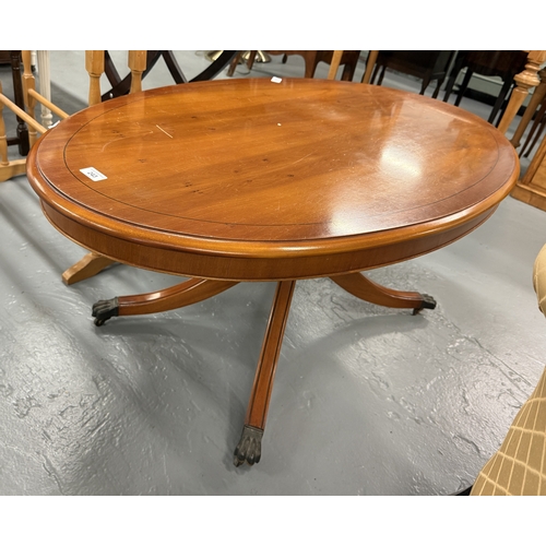 243 - Pedestal coffee table - Approx. W123cm H52cm D71cm