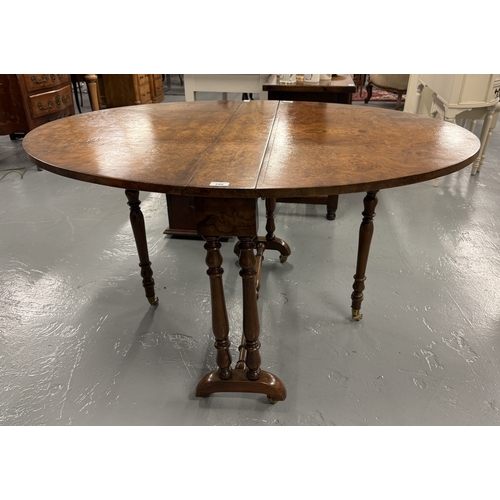 249 - Antique burr walnut Sutherland table - Approx. W127cm H69cm D93cm