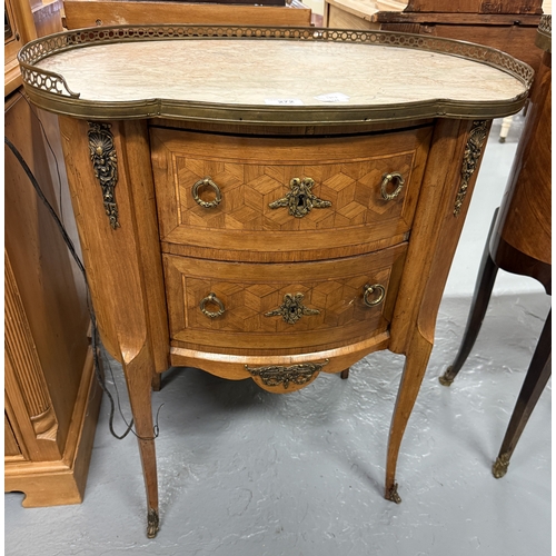 272 - Antique French chest of 2 drawers on legs with marble top - Approx. W61cm H75cm D42cm