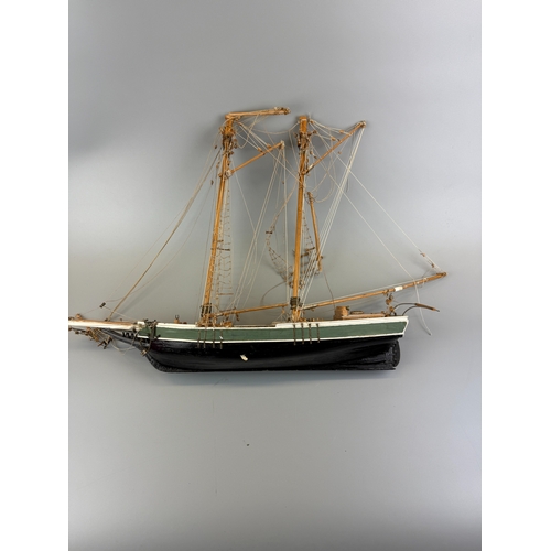 193 - 3 wooden model boats