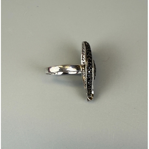 21 - Silver stone set ring