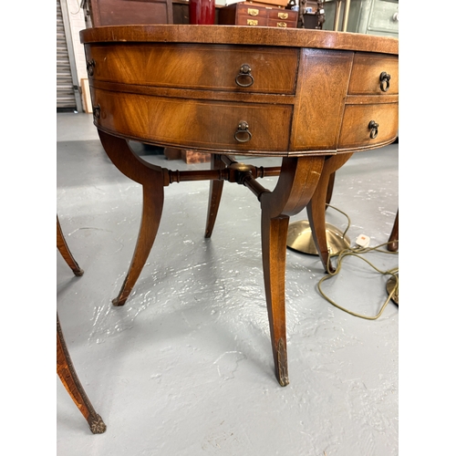 264 - Mahogany drum table with leather top - Approx. W74cm H71cm D74cm