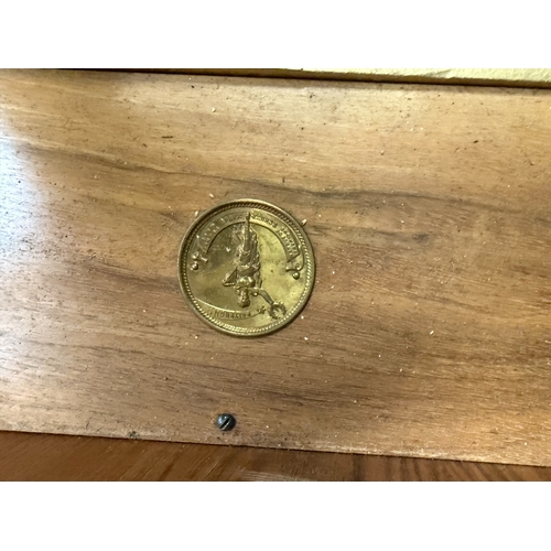 265 - Victorian table top Polyphon with marquetry work on hinged lid by Paterson sons & co in working ... 