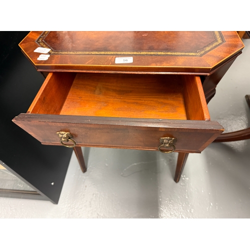 56 - Sheraton style occasional table with integrated drawer - Approx. W56cm H68cm D56cm