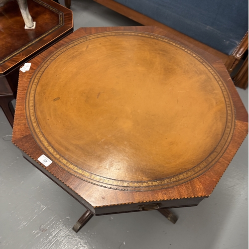 57 - Regency style drum table - Approx. W76cm H72cm D76cm