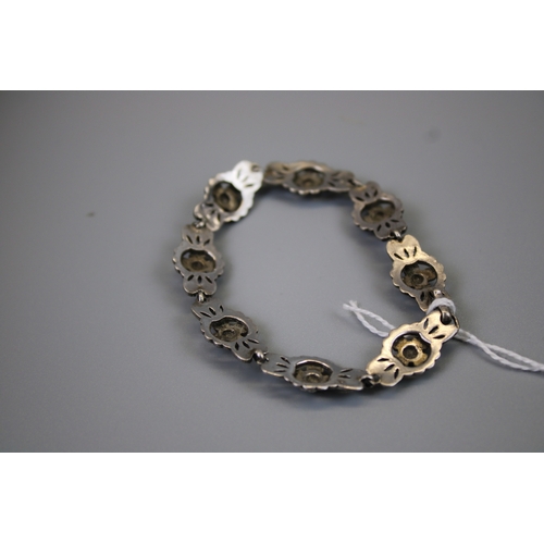 33 - Vintage Silver Marcasite Bracelet Approx. Weight 14.3g