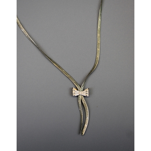 72 - 2 Vintage Silver Bracelets & a Silver Chain with Bow Detail Approx. Weight 15g