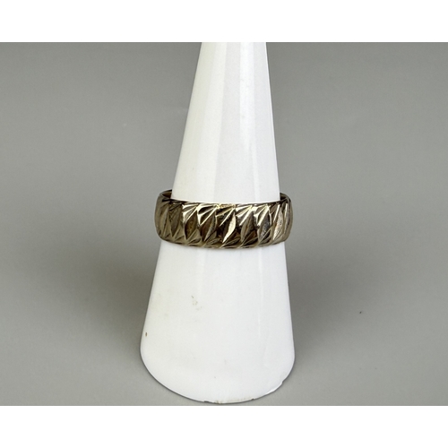 51 - 18ct White Gold Ring Approx 5.1g Size P