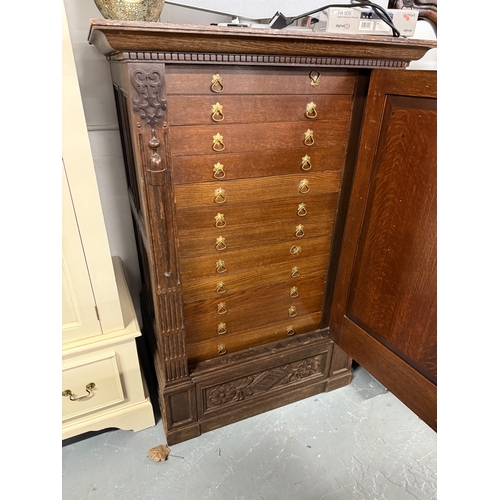 520 - Oak Collectors Cabinet with Carved Panels & Inlaid Door Approx. W 91cm D 69cm H 137cm