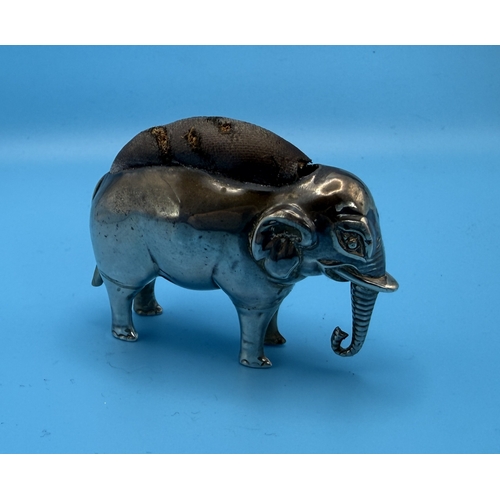 Hallmarked Silver Pin Cushion in the form of an Elephant Approx. Gross ...