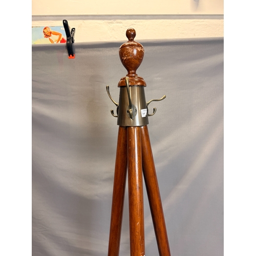 Oar Coat Rack