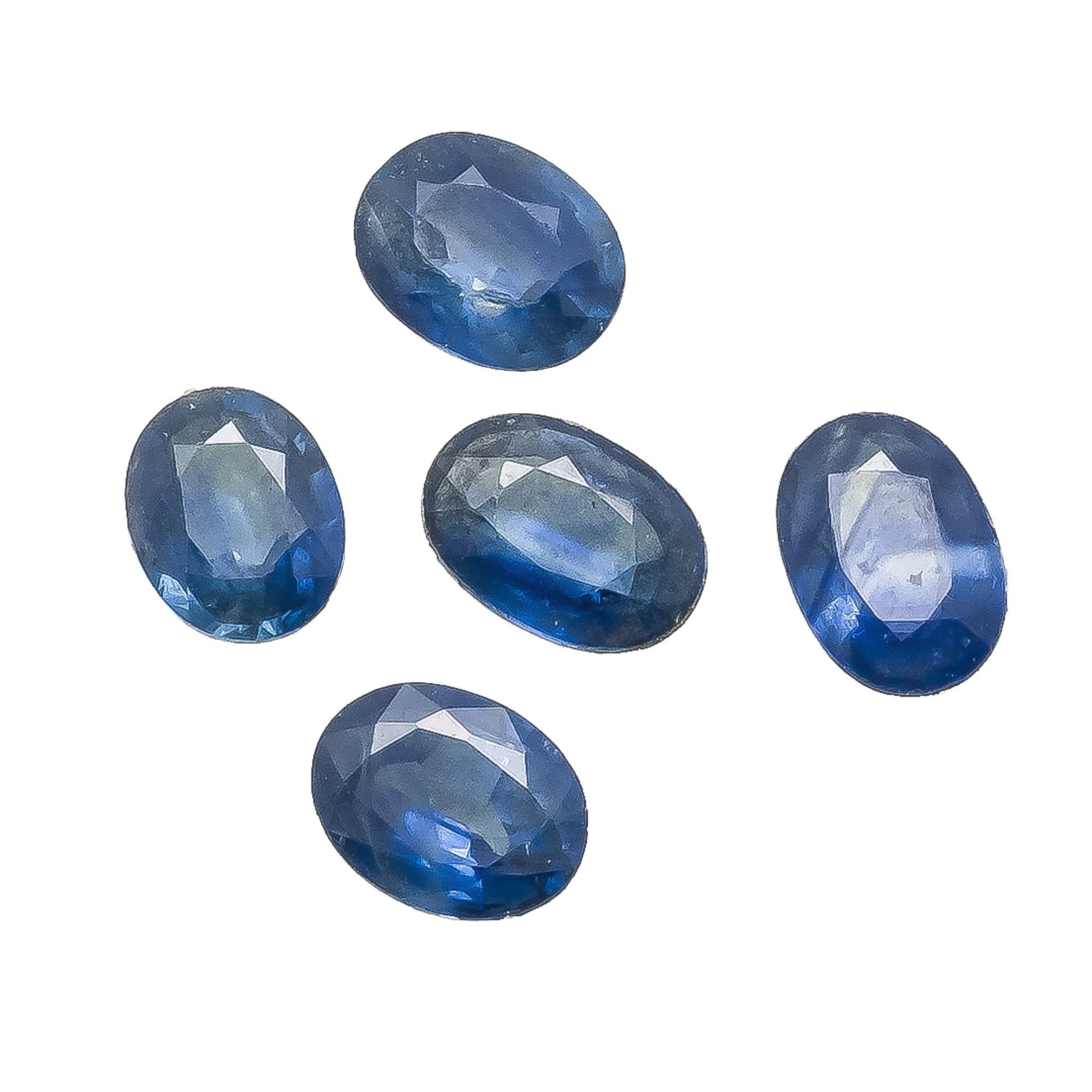 lot of 5 sapphires, total 3.39 ct, oval-faceted, in intense shades of ...
