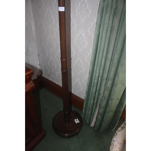 1038 - A turned wooden standard lamp