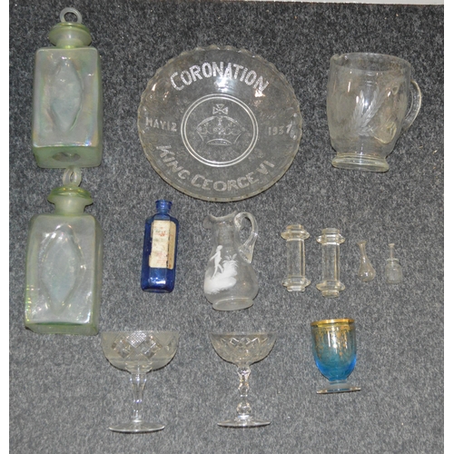 11 - A box of mixed vintage glassware including a set of six champagne saucers, four 'Richardsons' champa... 