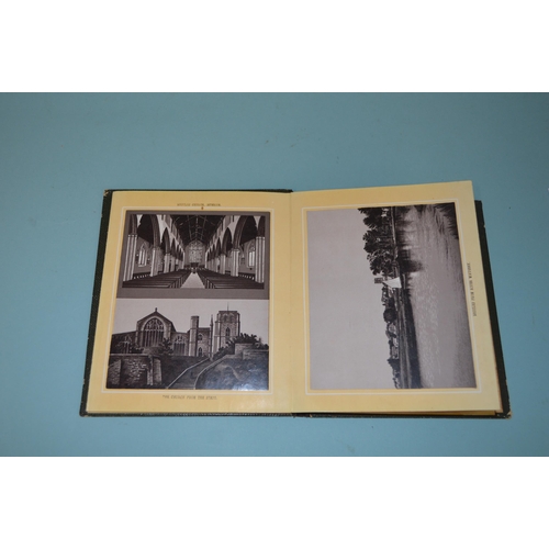 165 - A selection of vintage mainly Beccles photographs and a 1980 town map