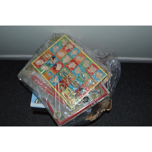 180 - A box of mixed vintage jigsaw puzzles