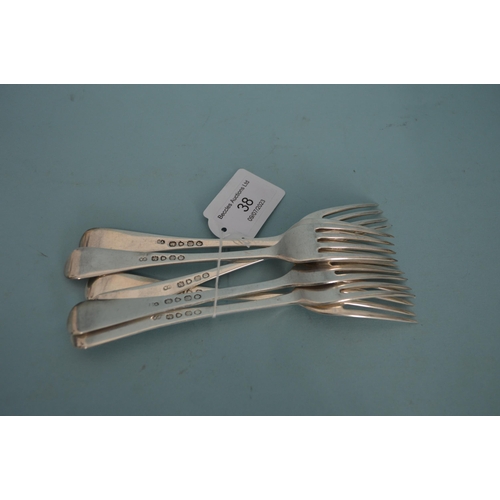 38 - A set of six Victorian hallmarked silver dessert forks, London 1847 George Adams, 6 3/4