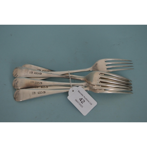 42 - A set of six Victorian hallmarked silver dinner forks, London 1897, maker George Lambert, 8