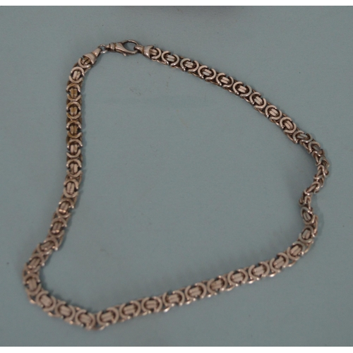 58 - A heavy 925 sterling silver vintage chain, 15 3/4