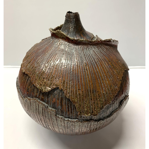 314 - A David Martin ceramic large onion, David has done many exhibitions and is a local man from Ipswich,... 