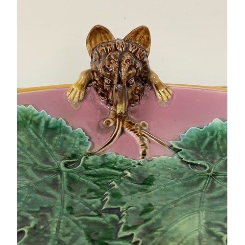 207 - A Victorian Majolica fox head strawberry serving dish c1869, although no obvious makers mark, the pi... 