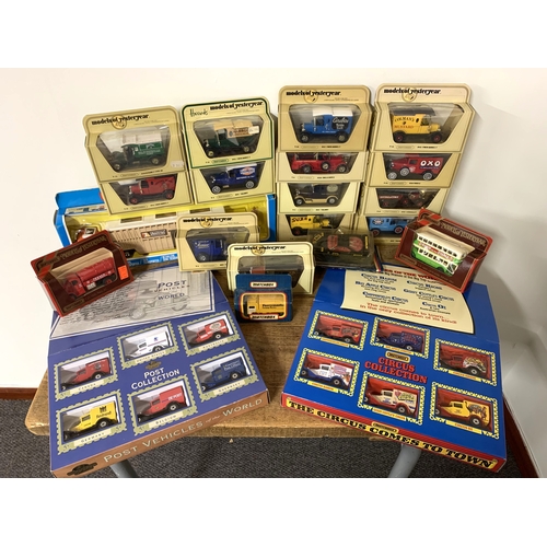 25 - Various boxed Matchbox vehicles including Models of Yesteryear