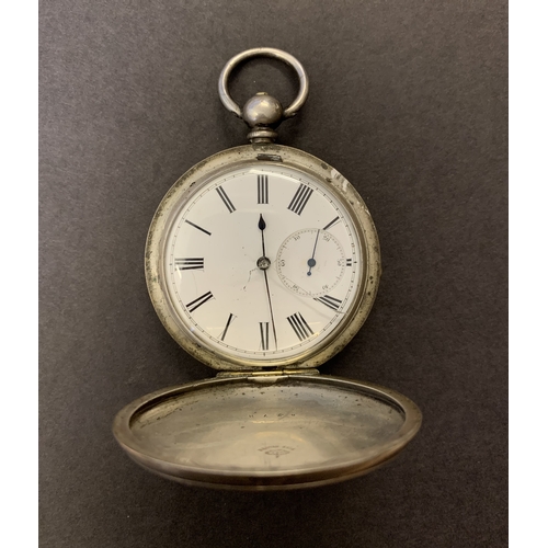 252 - A vintage silver full hunter pocket watch (cracked glass)