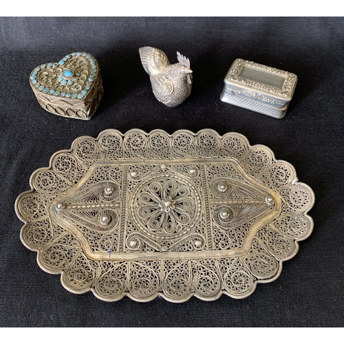 237 - A white metal filigree work small tray, a white metal with gilded interior snuff box, a chicken plus... 