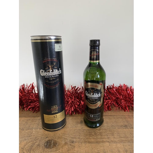 16 - A boxed 70cl Glenfiddich 12 year Special Reserve whisky