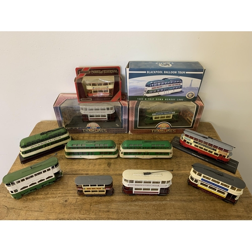 197 - Mixed Corgi trams, boxed and unboxed (boxes distressed)