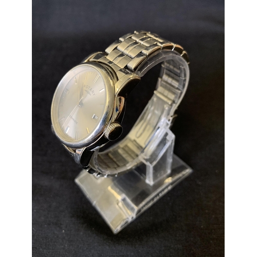 263 - A boxed Rotary mens automatic wristwatch (running at the time of lotting)