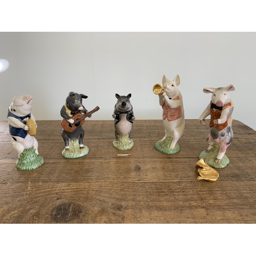 35 - Five boxed vintage Beswick pig band members including PP1 John Conductor, PP2 Matthew Trumpeter, PP4... 