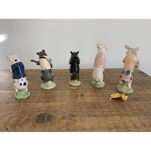 35 - Five boxed vintage Beswick pig band members including PP1 John Conductor, PP2 Matthew Trumpeter, PP4... 