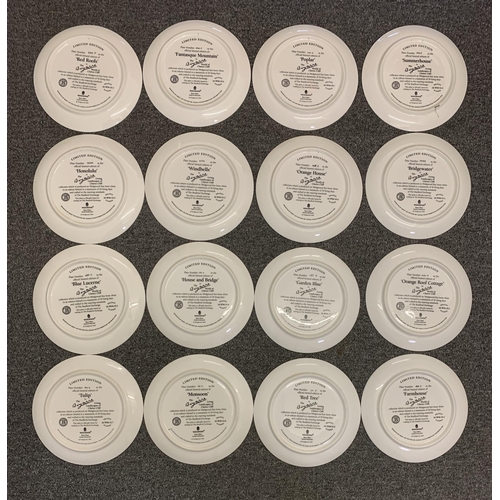 58 - Sixteen Wedgwood Bradford Exchange Clarice Cliff style plates from the 'Bizarre World of Clarice Cli... 