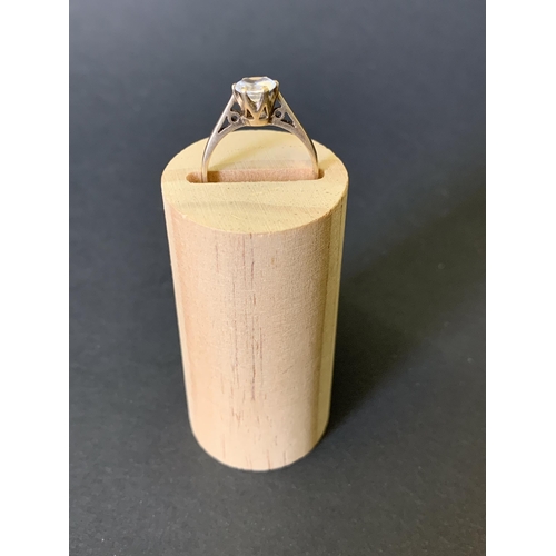 113 - A 9ct gold and paste stone ring, approx. size N, weight approx. 2g