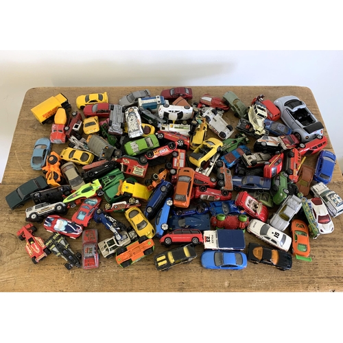 143 - A selection of vintage Matchbox Hot Wheels vehicles etc (playwear condition)