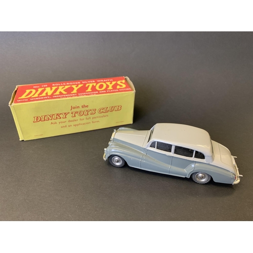 171 - A boxed vintage Dinky Rolls Royce Silver Wraith No.150