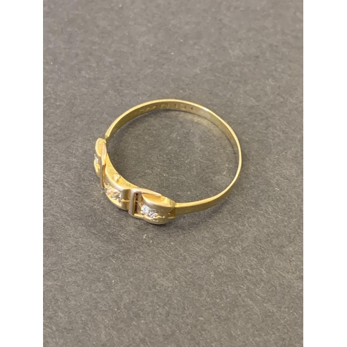 253 - An 18ct gold and diamond set ring, approx. size X 1/2, weight approx. 3.6g