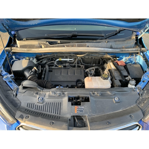 352 - A 2018 Vauxhall Mokka X Active EcoTec 140, 1364cc petrol, 5 door hatchback, manual in blue, Reg No. ... 