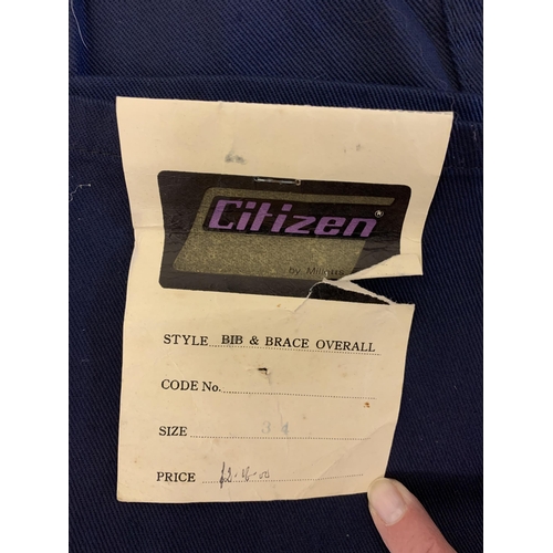 49 - Vintage British Leyland Technicians white overalls, marked 96cm/37.80 on label (signs of use and som... 