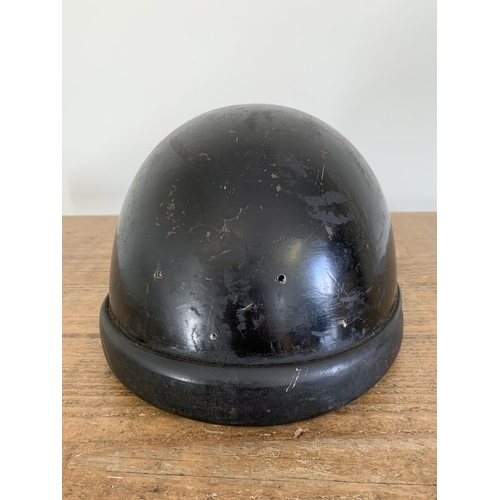 51 - A late 1930's German motorcycle helmet, reputedly worn by Ewald Kluge in the 1938 Isle of Man TT rac... 