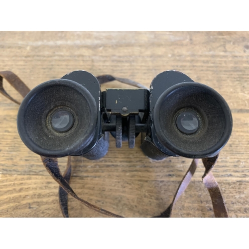 168 - Antique Goerz German Prism binoculars 1896-1900, good optics, 9x with original strap