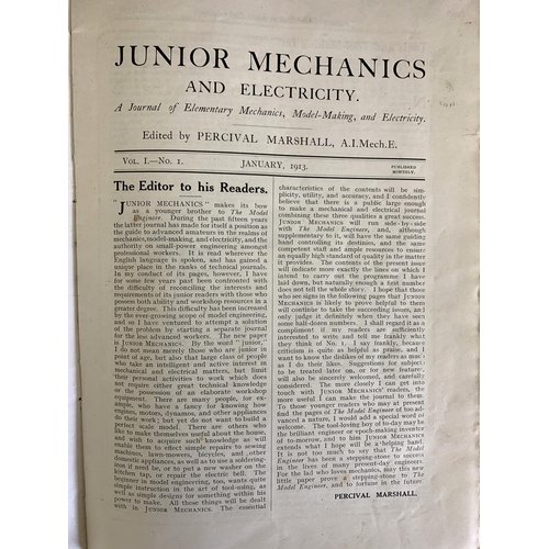 297 - Four vintage books on The Junior Mechanics and Electricity, dated 1913, 1914 and 1915 (2)