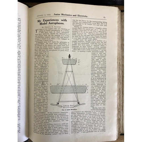 297 - Four vintage books on The Junior Mechanics and Electricity, dated 1913, 1914 and 1915 (2)