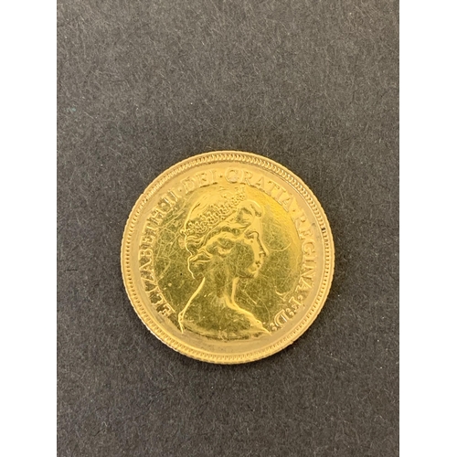 123 - A 1982 gold half sovereign in circulated condition. weight approx. 4g (mild surface scuffs)